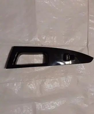 Ford Mondeo MK V Electric window control switch DS7314A568