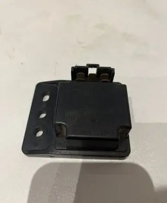 Mitsubishi Pajero Other relay MA809932