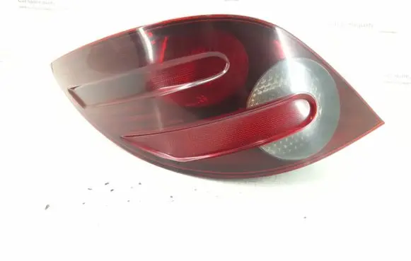 Mercedes-Benz R W251 Rear/tail lights 2518201764 2518201164