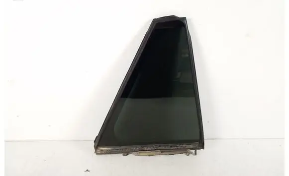 Rear vent window glass