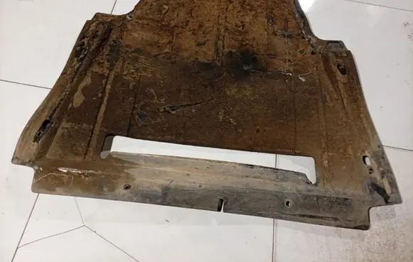 Renault Espace - Grand espace IV Engine splash shield/under tray 