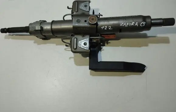 Opel Zafira B Steering wheel axle 13182345 278053053