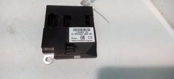 Mercedes-Benz E W211 Comfort/convenience module 2115458532