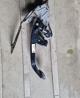 Volvo V50 Brake pedal 30714997 4N512467CE