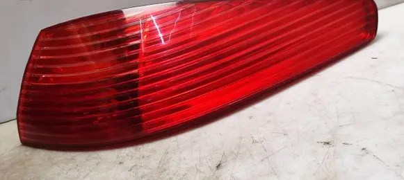 Peugeot 607 Rear/tail lights 2543D