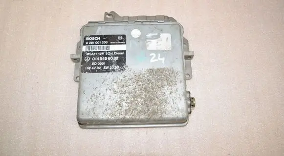 Mercedes-Benz C W202 Engine control unit/module A0145456032