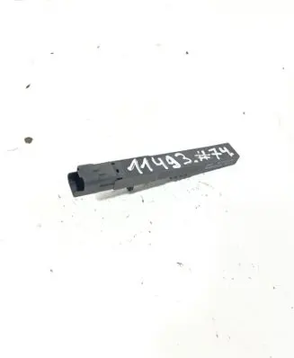 Citroen C4 Grand Picasso Aerial antenna amplifier 9672409080