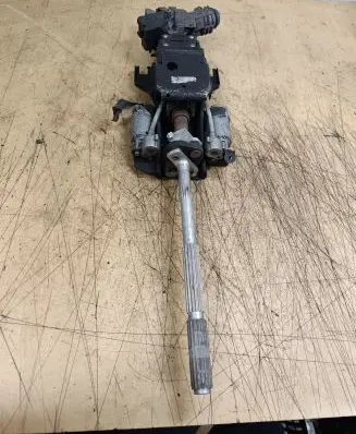 BMW 5 E39 Steering wheel axle 1095808