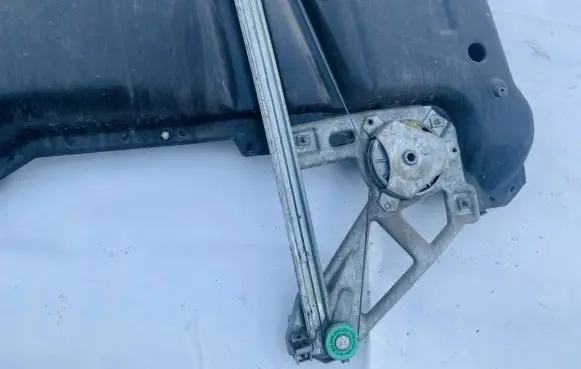 Audi A6 S6 C4 4A Sliding door window regulator with motor