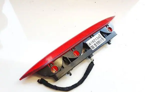 Mitsubishi Colt Third/center stoplight 27942001 8334a009