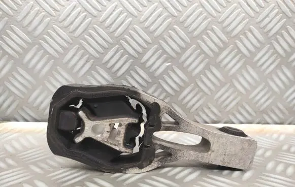 Citroen C5 Aircross Engine mount bracket 9811786680
