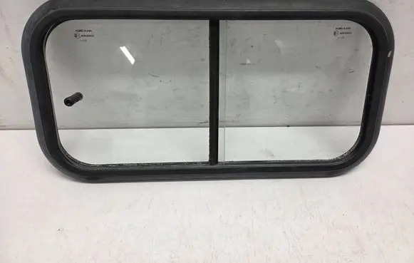 Peugeot Boxer Loading door trunk window/glass 