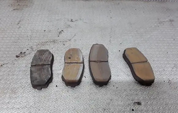 Mazda CX-7 Brake pads (front) 