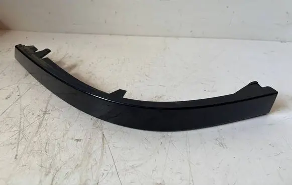 BMW 7 E65 E66 Rear/tail light trim molding 51127155446