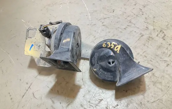BMW 6 E63 E64 Horn signal