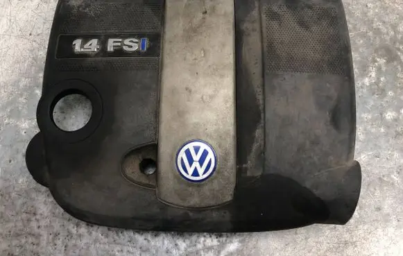 Volkswagen Polo Engine cover (trim) 03C129607E