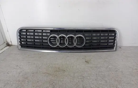 Audi A4 S4 B6 8E 8H Front grill 