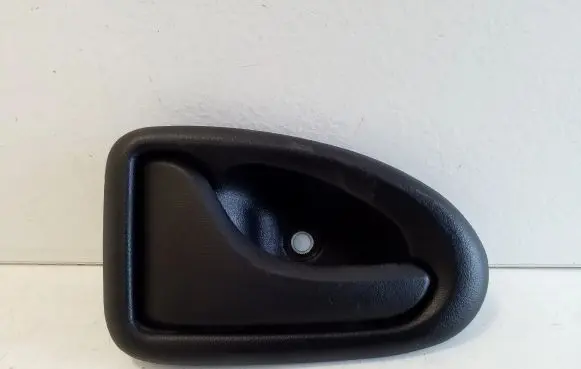 Iveco Daily 5th gen Front door interior handle 7700830078 91127201