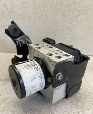 Opel Insignia A ABS Pump 13316697 16312208G 16817008