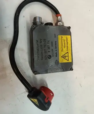 BMW 5 E39 Headlight ballast module Xenon 8387114