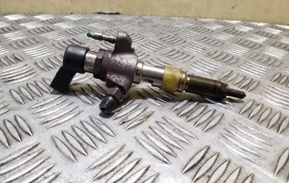 Ford Mondeo MK IV Fuel injector 9802448680 50274V05