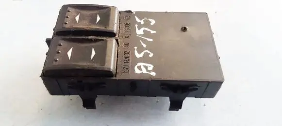 Ford Mondeo Mk III Electric window control switch 1S7T14A132AD