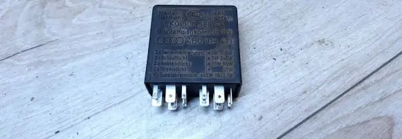 Audi A6 S6 C5 4B Other relay 4b0919471 5kg00656804