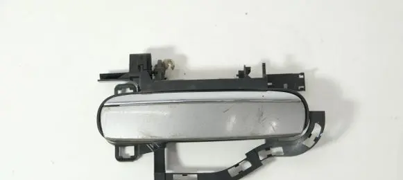 Audi A6 S6 C6 4F Front door exterior handle 4F0837886 4F0839167