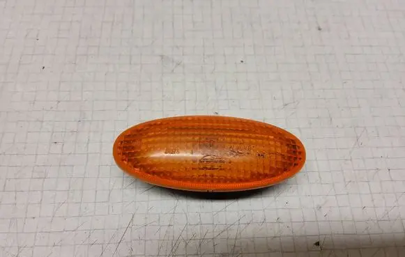 Nissan Almera N16 Front fender indicator light 23676210