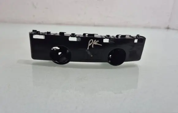 Nissan Murano Z52 Front bumper mounting bracket 622235AA0A
