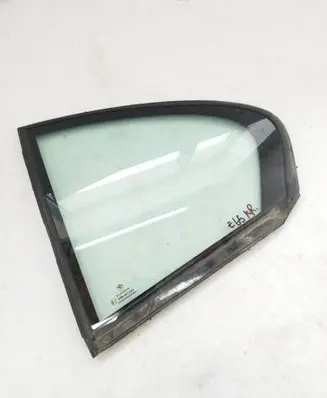 BMW 7 E65 E66 Rear side window 8223781