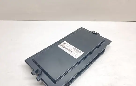 BMW 3 E90 E91 Light module LCM 6988000 61356988000
