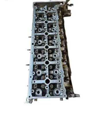 BMW 5 F10 F11 Engine head 7800003 11127800001