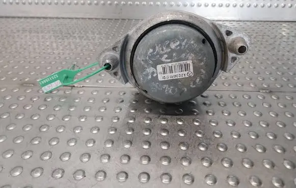 Mercedes-Benz E W212 Engine mount vacuum valve A2122406317