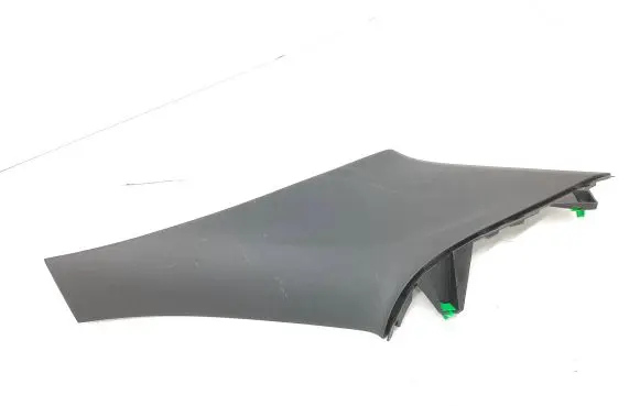 (D)pillar trim (top)