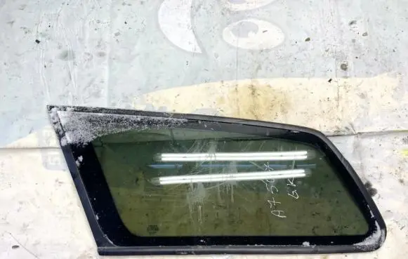 Volvo V50 Rear side window 43r00022 43r-00022