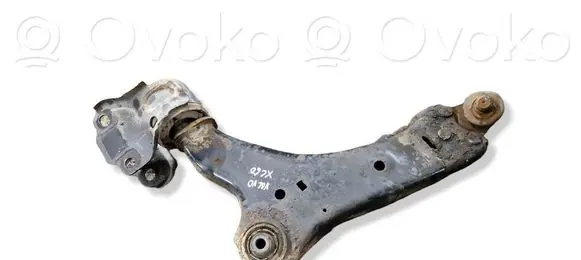 Volvo XC60 Front lower control arm/wishbone 