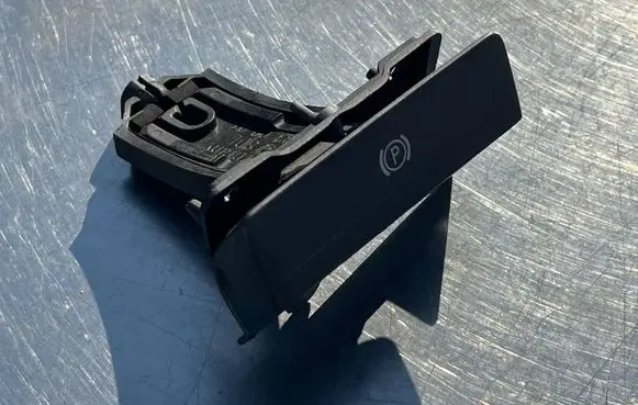 Volkswagen Phaeton Hand brake release handle 3D1712305 1010330002