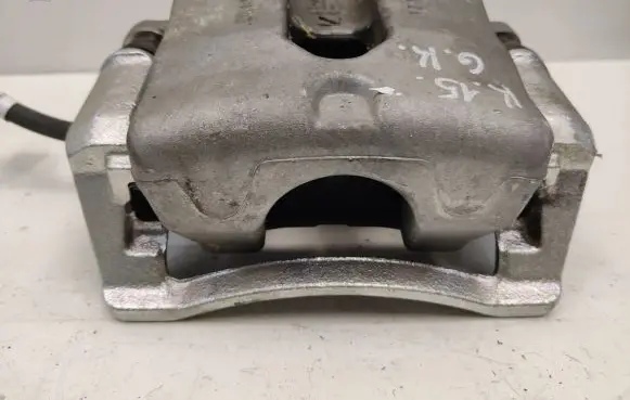 Chevrolet Camaro Rear brake caliper 92199939 BC140129