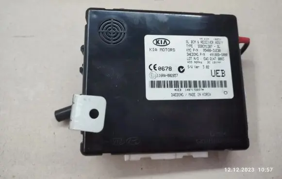 KIA Sportage Other control units/modules 954003UEB0