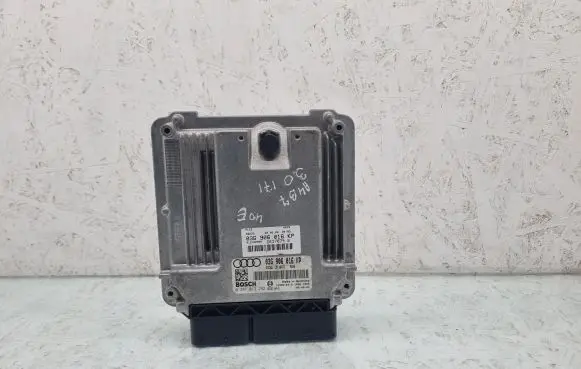 Audi A4 S4 B7 8E 8H Engine control unit/module 03G906016KP