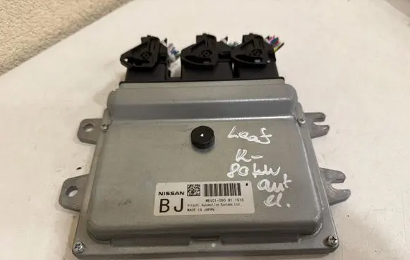 Nissan Leaf I (ZE0) Engine control unit/module MEV01090