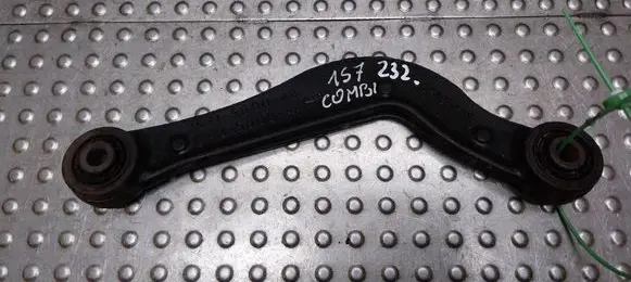 Rear control arm