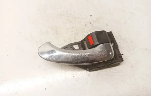 Toyota RAV 4 (XA30) Rear door interior handle 