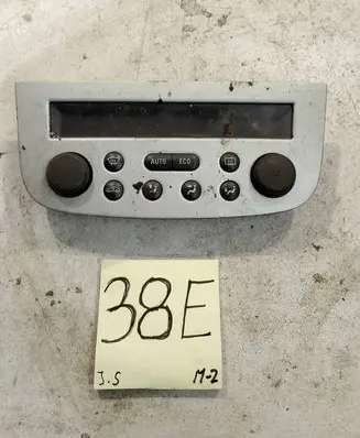Opel Corsa C Climate control unit 13123400