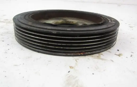 Citroen Xsara Picasso Crankshaft pulley 