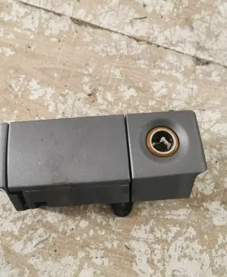 Car ashtray