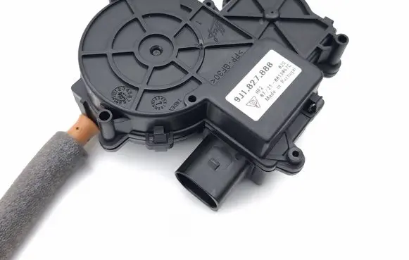 Porsche Taycan 9J1 Tailgate boot lock/latch motor 9J1827888