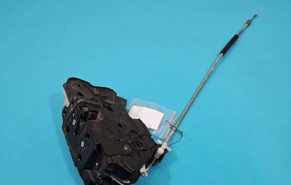 Seat Ibiza IV (6J,6P) Front door lock 5N1837015A IMPRK1410526