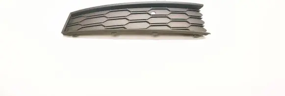 Skoda Scala Front bumper lower grill 657807682A